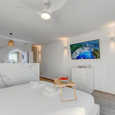 Calma Paraiso Holiday home *